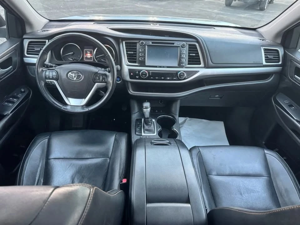 2016 Toyota Highlander - Image 17 of 17