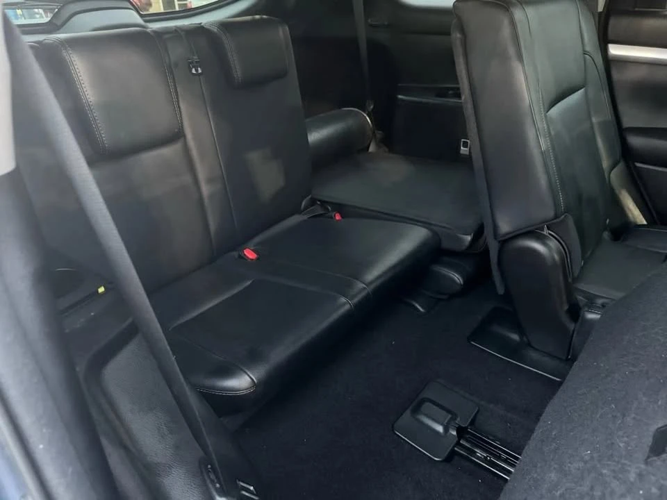 2016 Toyota Highlander - Image 14 of 17
