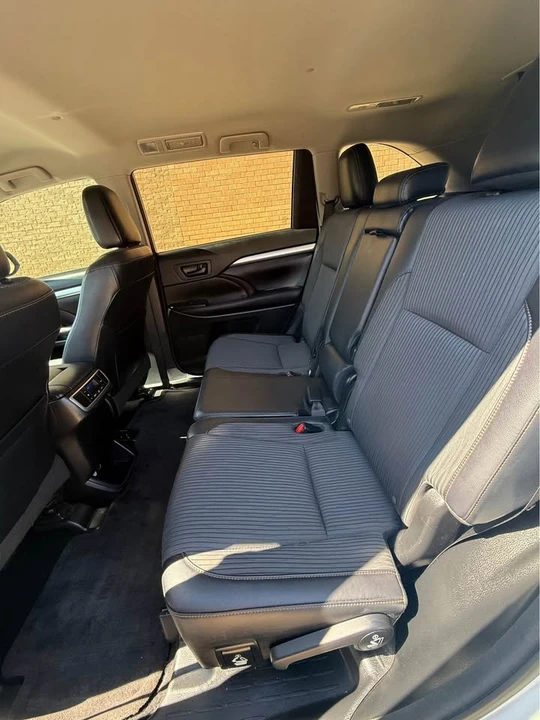 2016 Toyota Highlander - Image 9 of 13