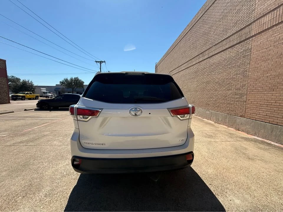 2016 Toyota Highlander - Image 13 of 13