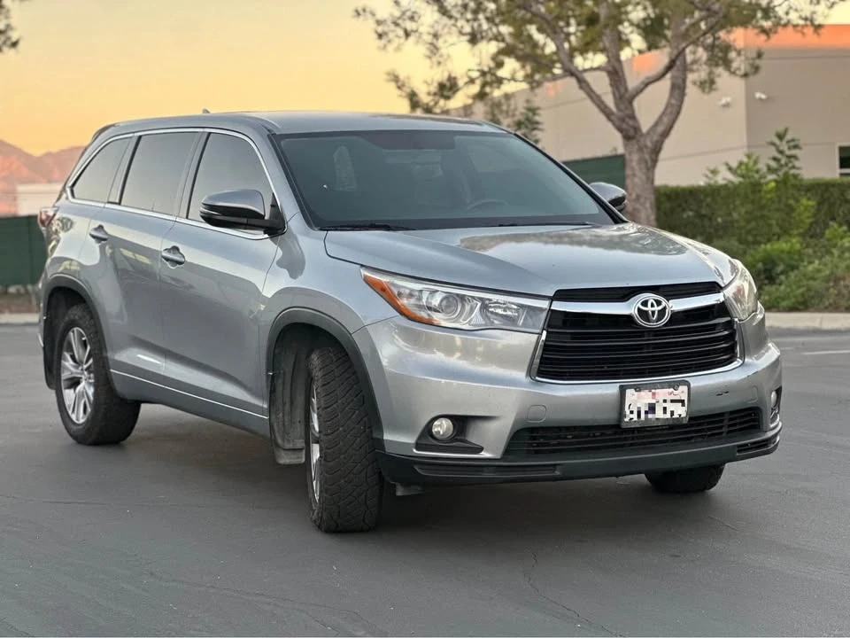 2016 Toyota Highlander - Image 3 of 20