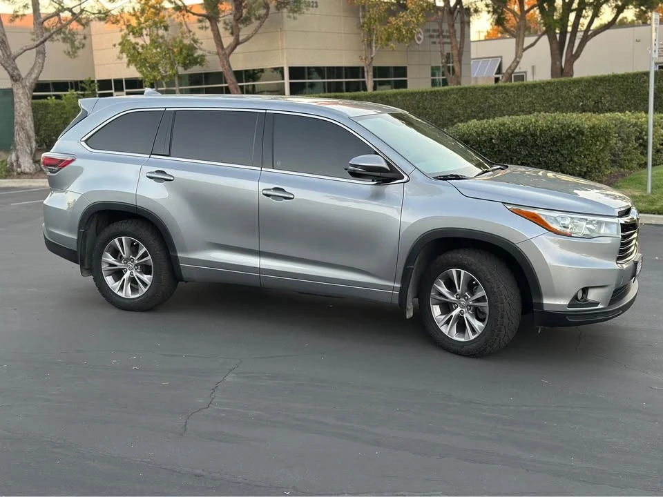 2016 Toyota Highlander - Image 5 of 20