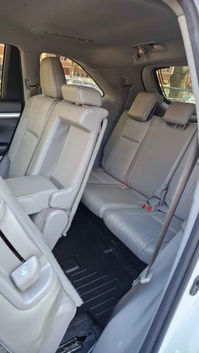 2016 Toyota Highlander - Image 12 of 14