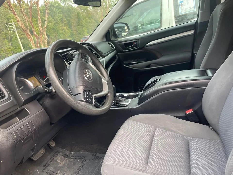 2016 Toyota Highlander - Image 2 of 6
