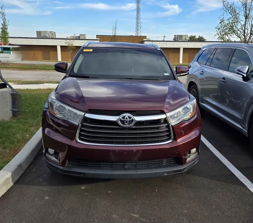 2016 Toyota Highlander - Image 3 of 10