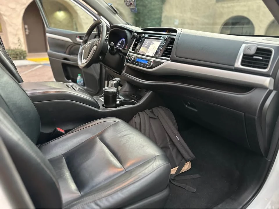 2016 Toyota Highlander - Image 3 of 11