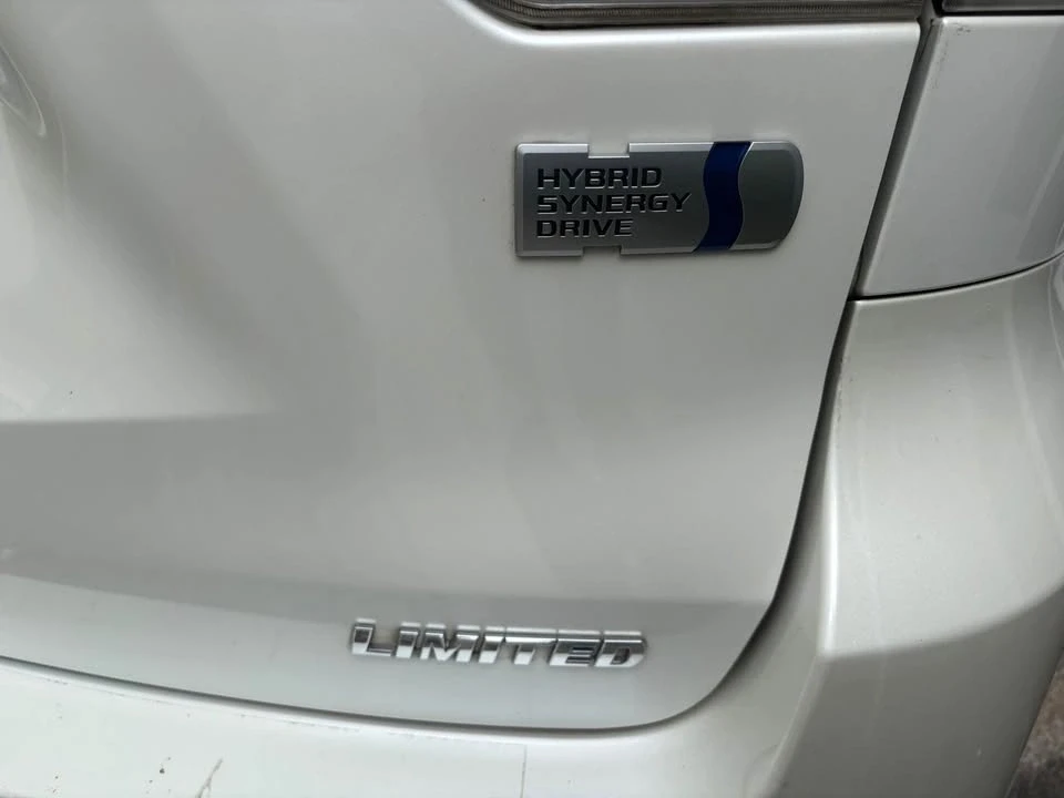 2016 Toyota Highlander - Image 7 of 13