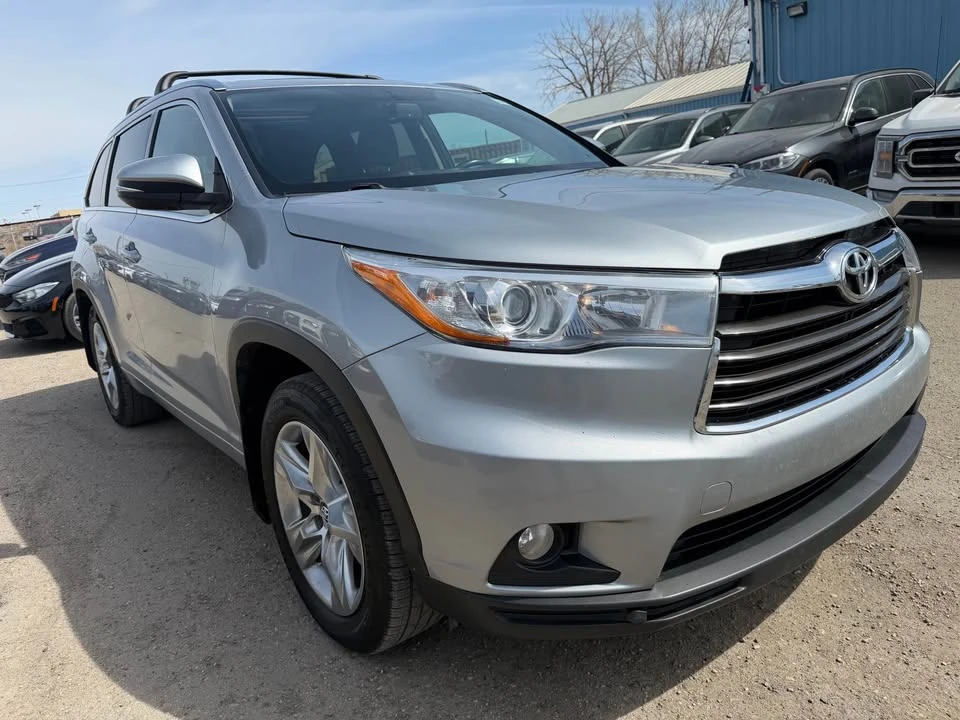 2016 Toyota Highlander - Image 3 of 19
