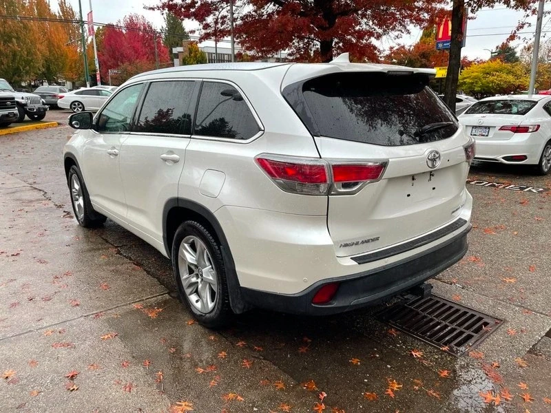 2016 Toyota Highlander - Image 4 of 12