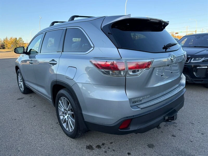 2016 Toyota Highlander - Image 5 of 18