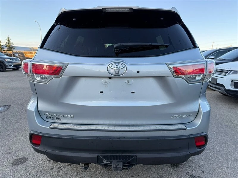 2016 Toyota Highlander - Image 6 of 18