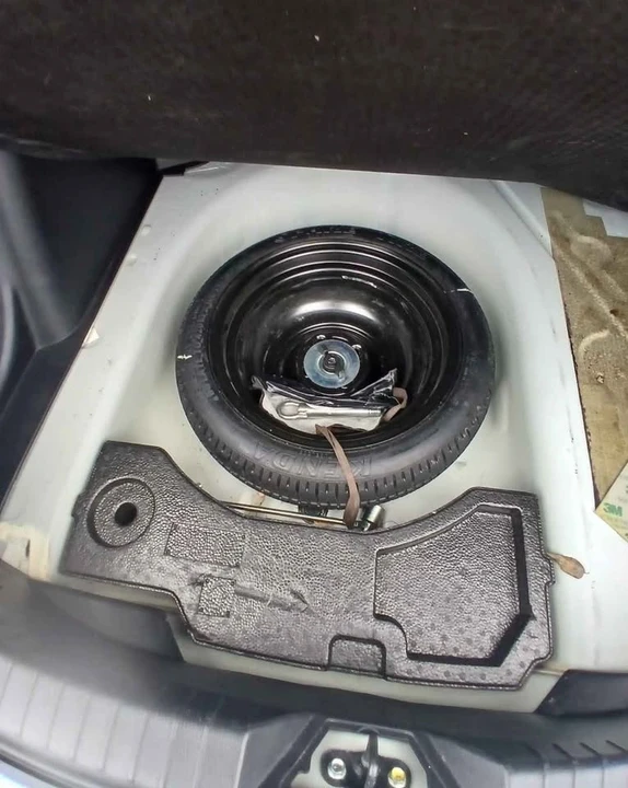 2016 Scion iA - Image 4 of 4