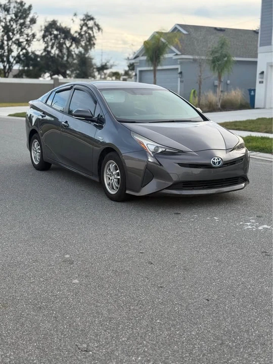 2016 Toyota Prius 4th Gen - Image 2 of 7