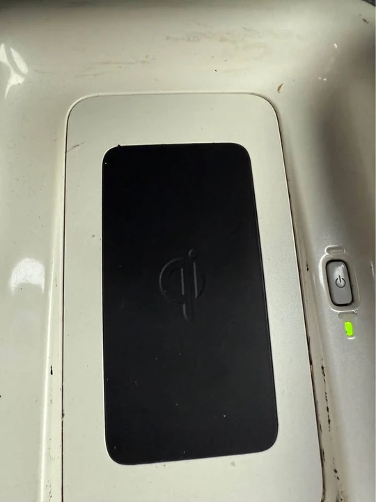 2016 Toyota Prius 4th Gen - Image 9 of 15
