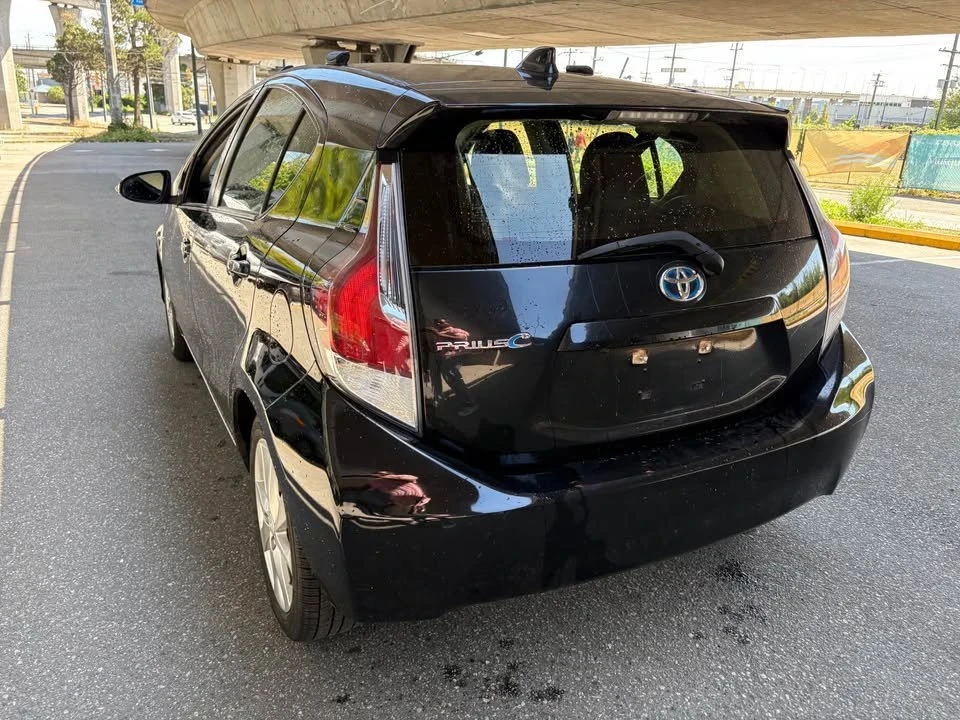 2016 Toyota Prius - Image 3 of 20