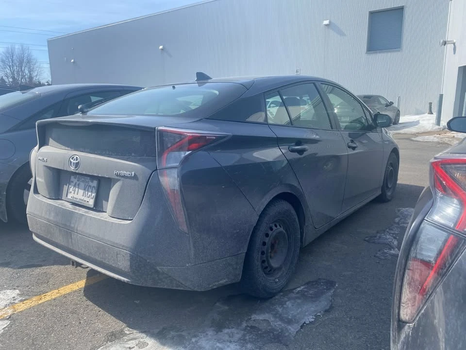 2016 Toyota Prius 4th Gen - Image 2 of 3