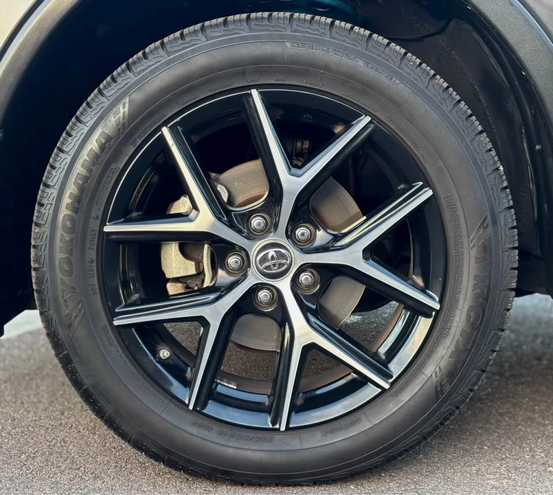 2016 Toyota RAV4 4th Gen - Image 17 of 17