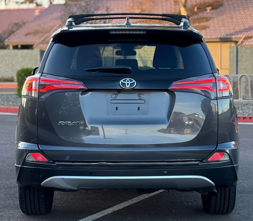 2016 Toyota RAV4 4th Gen - Image 15 of 17