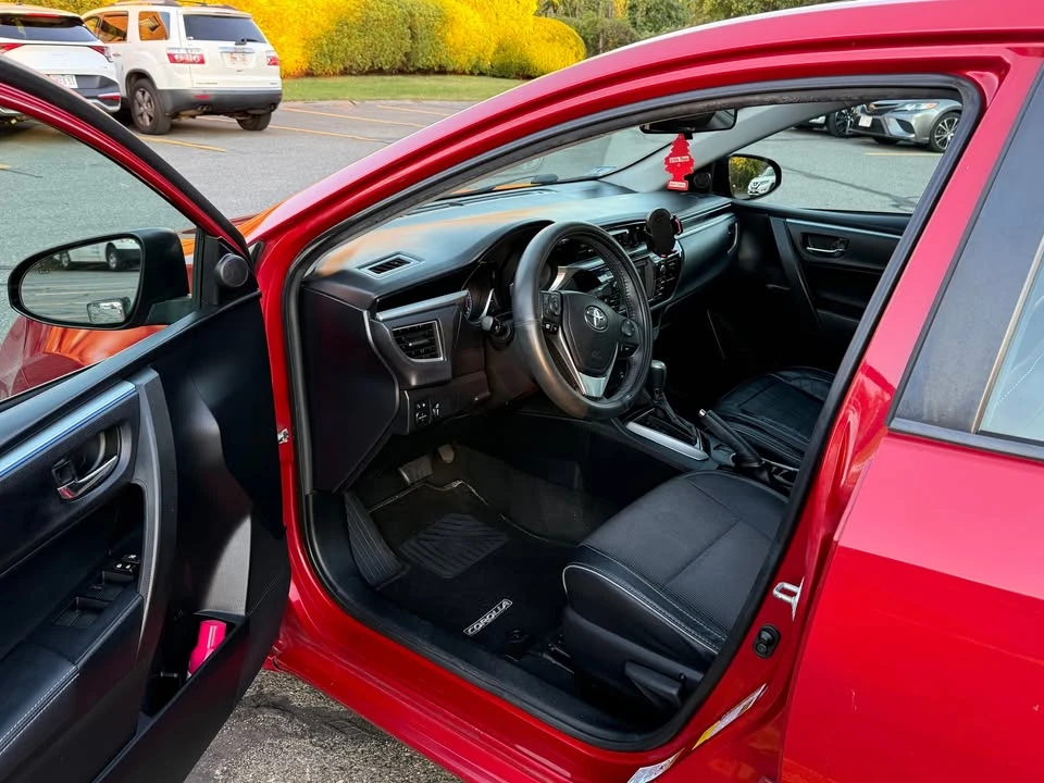 2016 Toyota Yaris - Image 9 of 14