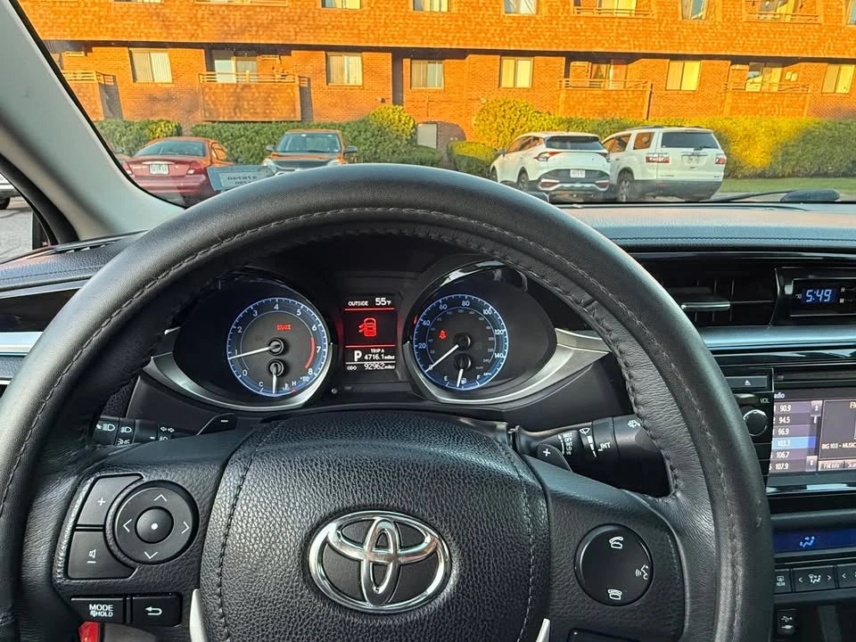 2016 Toyota Yaris - Image 11 of 14