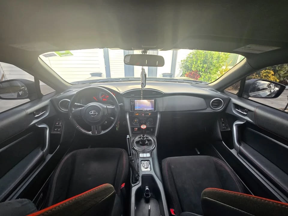 2016 Scion FR-S - Image 6 of 11