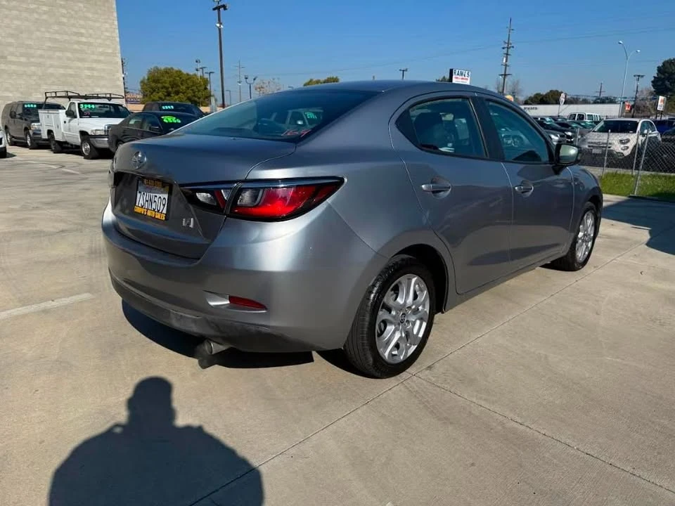 2016 Toyota Yaris - Image 6 of 6