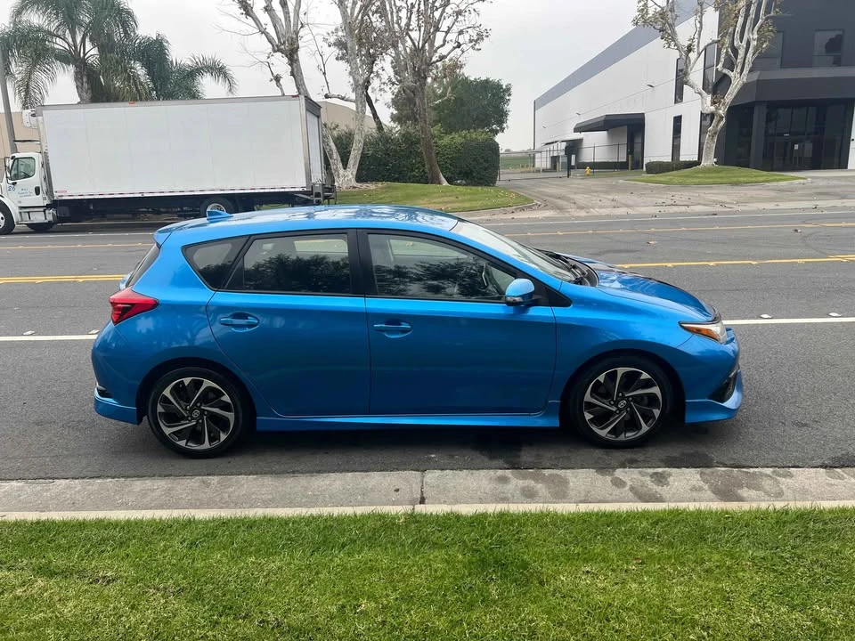 2016 Scion iM - Image 8 of 11