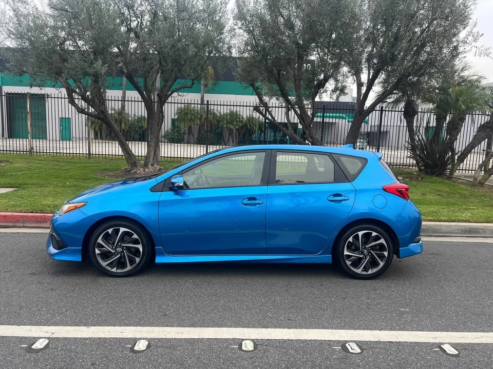 2016 Scion iM - Image 9 of 11