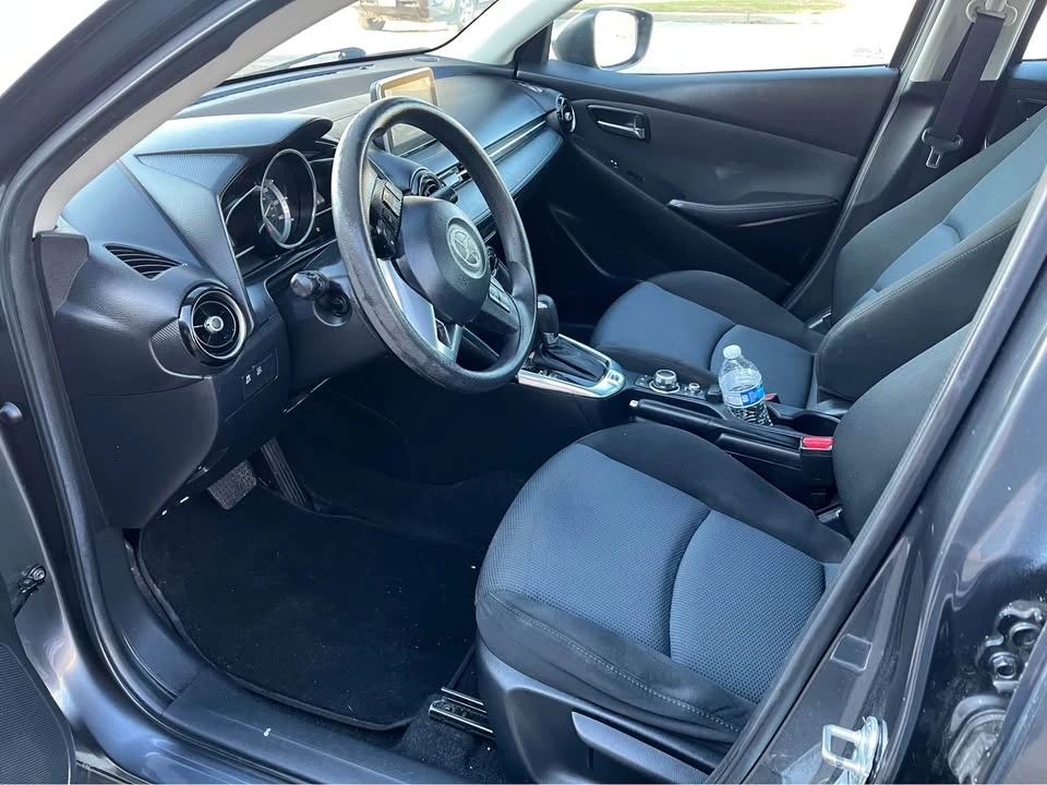 2016 Toyota Yaris - Image 3 of 13