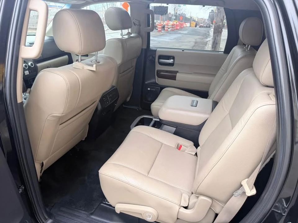 2016 Toyota Sequoia 2nd Gen - Image 7 of 14