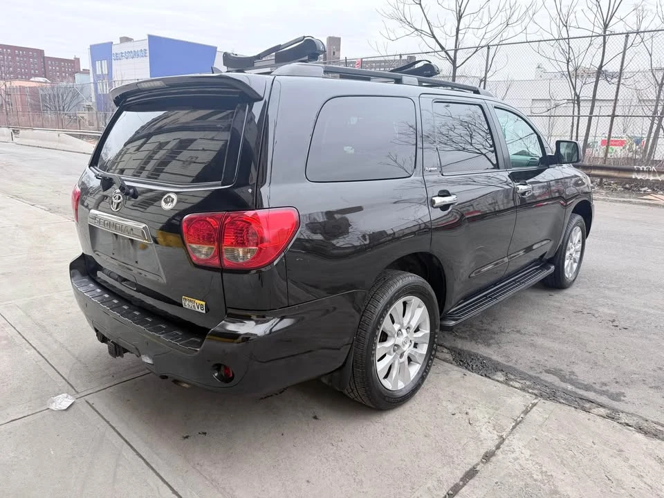 2016 Toyota Sequoia 2nd Gen - Image 5 of 14