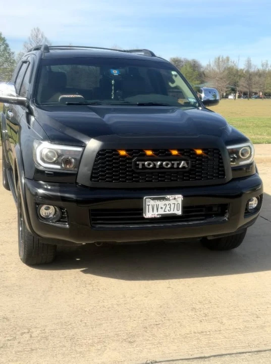 2016 Toyota Sequoia 2nd Gen - Image 5 of 17