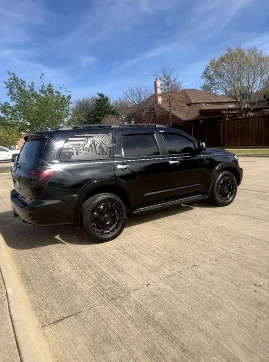 2016 Toyota Sequoia 2nd Gen - Image 2 of 17