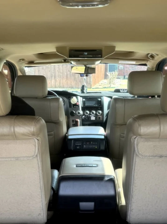 2016 Toyota Sequoia 2nd Gen - Image 9 of 17