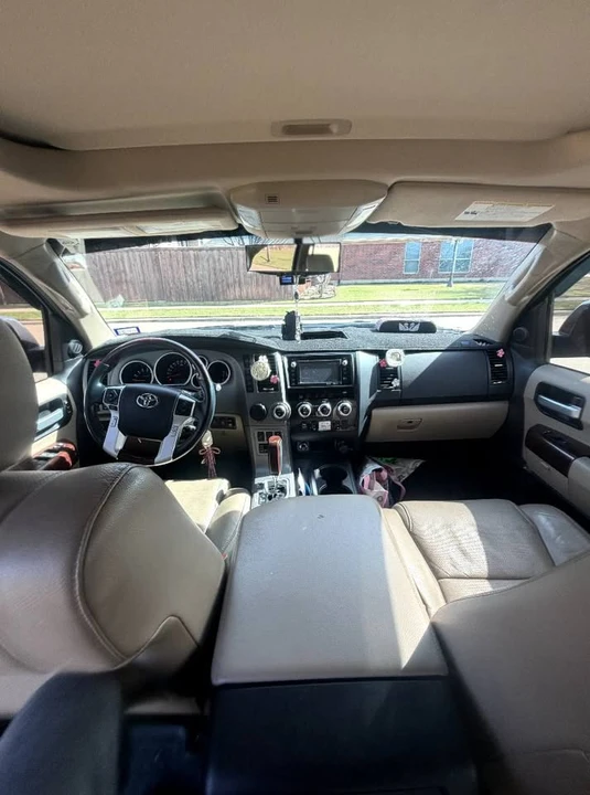 2016 Toyota Sequoia 2nd Gen - Image 11 of 17