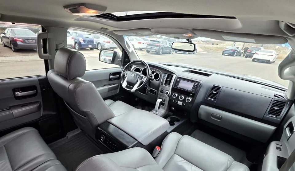 2016 Toyota Sequoia 2nd Gen - Image 18 of 20