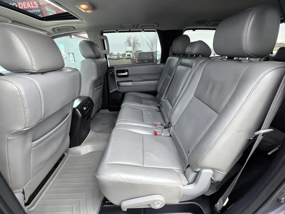 2016 Toyota Sequoia 2nd Gen - Image 15 of 20