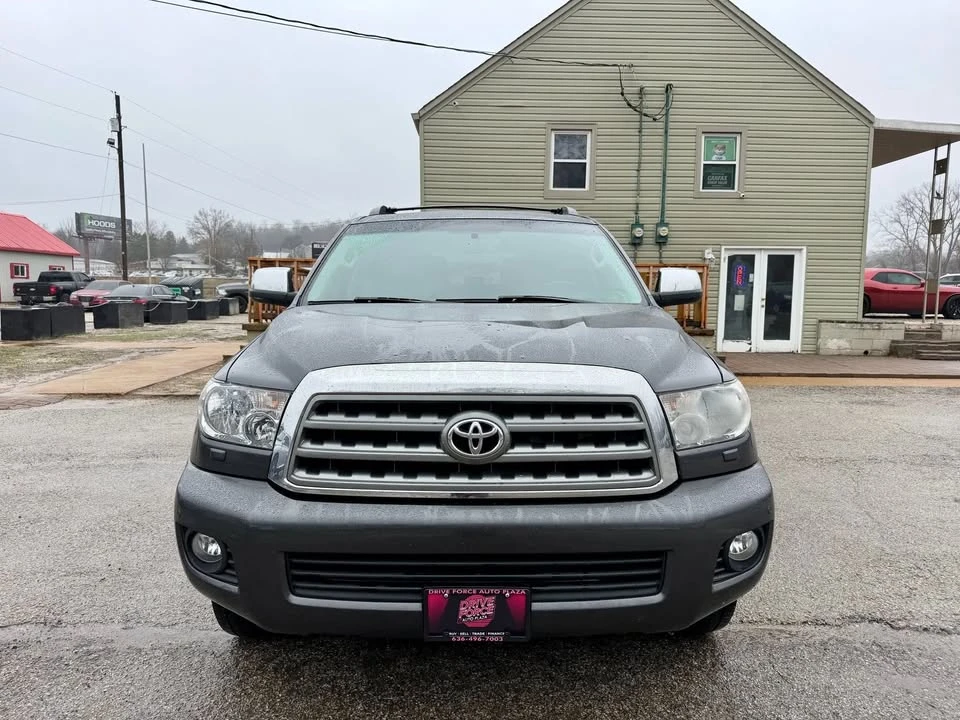 2016 Toyota Sequoia 2nd Gen - Image 2 of 20