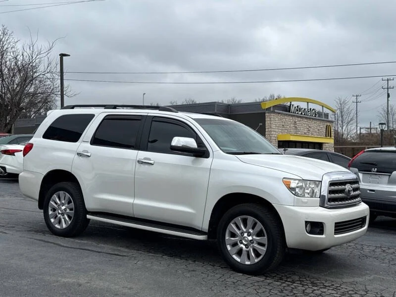 2016 Toyota Sequoia 2nd Gen - Image 3 of 20