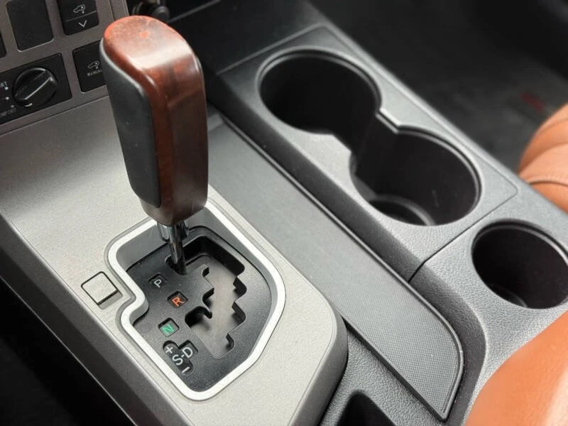 2016 Toyota Sequoia 2nd Gen - Image 17 of 20
