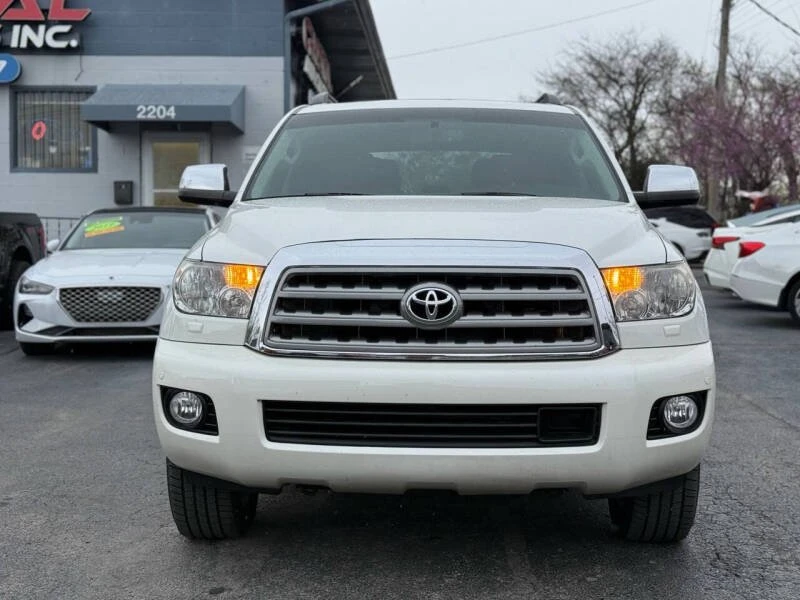 2016 Toyota Sequoia 2nd Gen - Image 2 of 20
