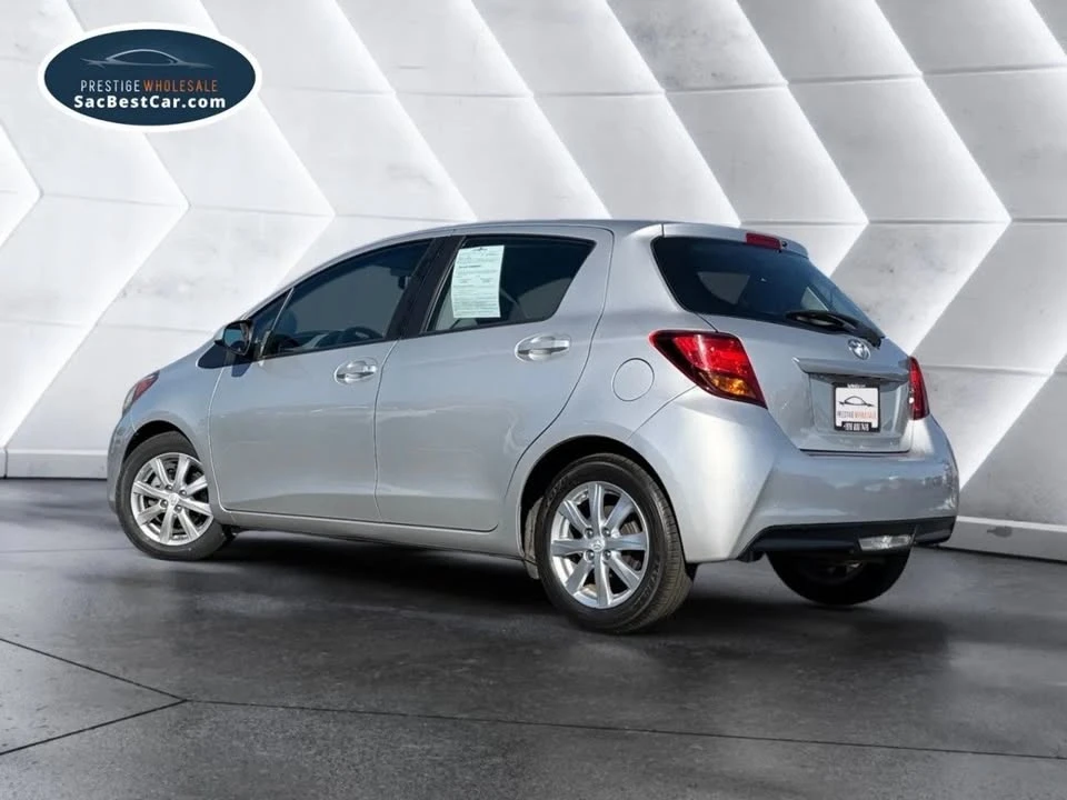 2016 Toyota Yaris - Image 6 of 19