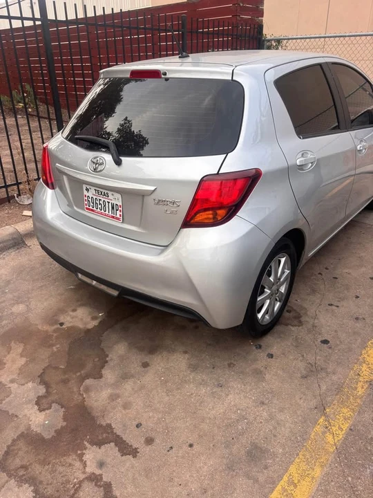 2016 Toyota Yaris - Image 3 of 3