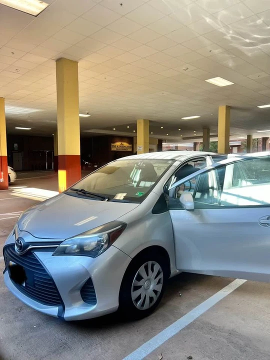 2016 Toyota Yaris - Image 2 of 7
