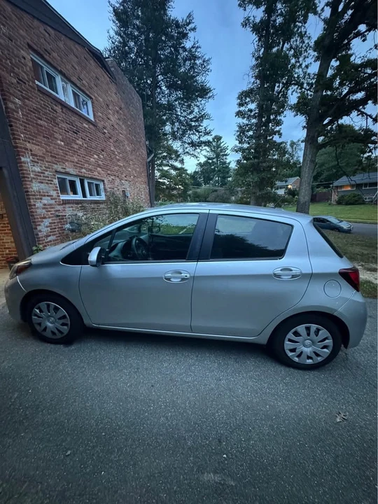 2016 Toyota Yaris - Image 4 of 7