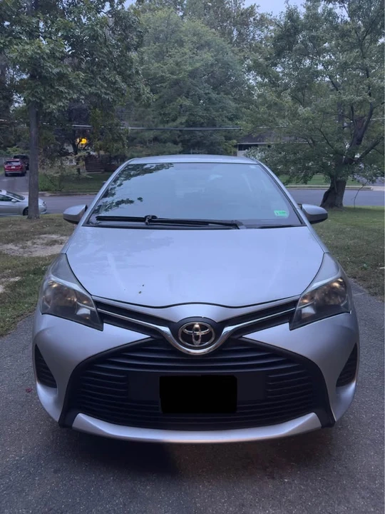 2016 Toyota Yaris - Image 3 of 7