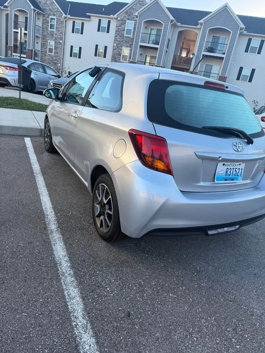 2016 Toyota Yaris - Image 4 of 8