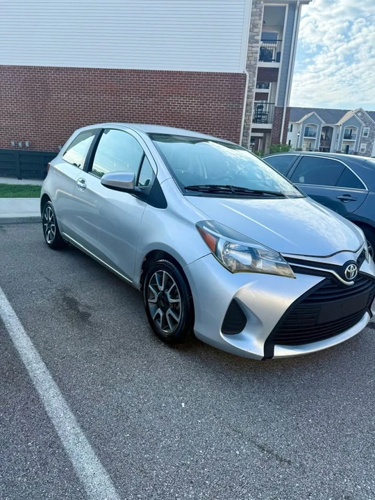 2016 Toyota Yaris - Image 6 of 8
