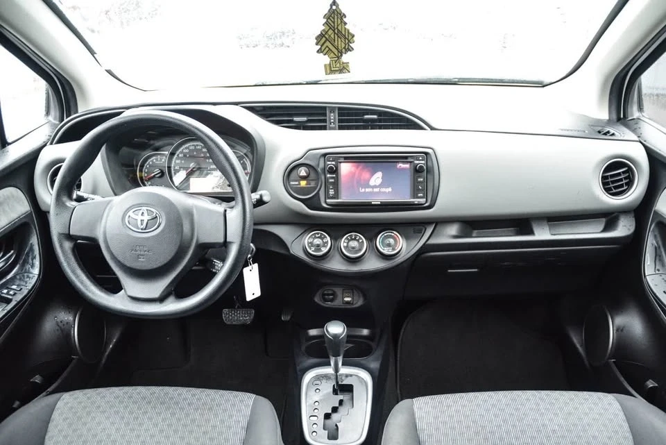 2016 Toyota Yaris - Image 5 of 5