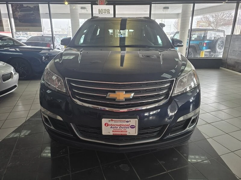 2016 Chevrolet Traverse - Image 2 of 4